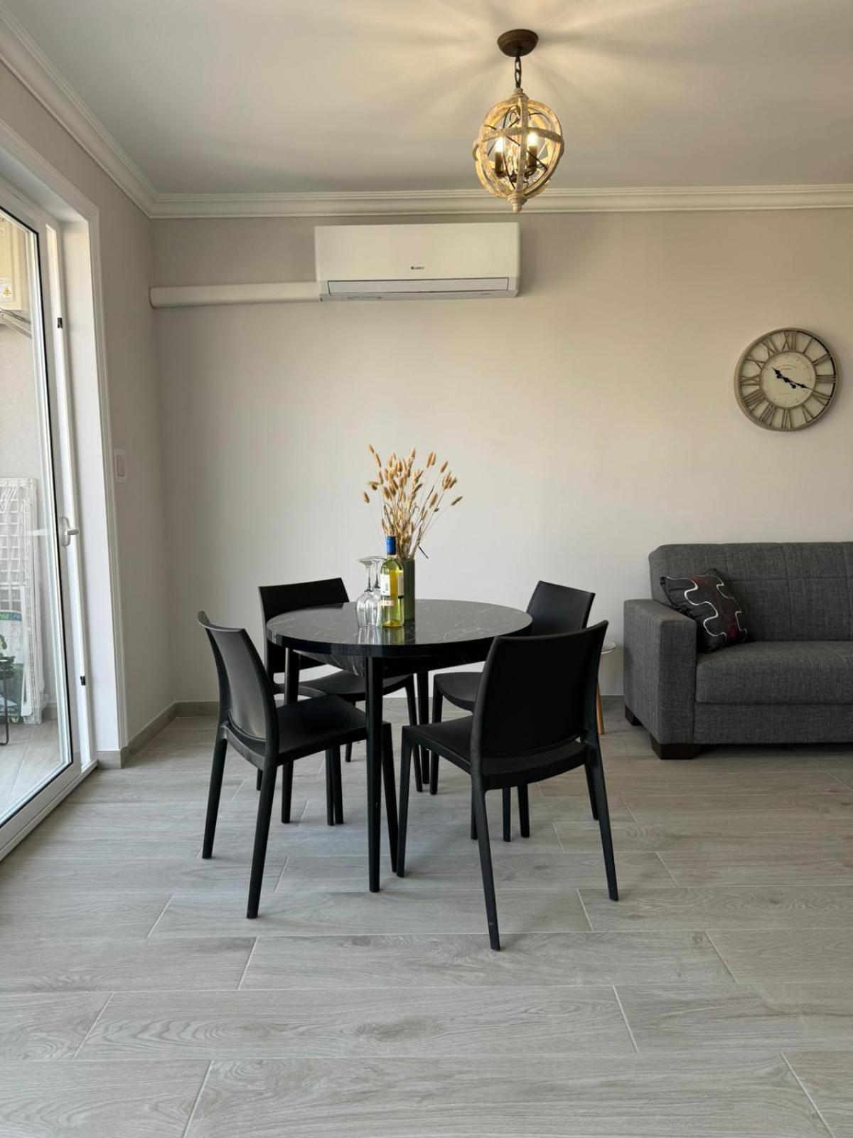 Luxury & Modern Two Bedroom Marsaskala Apartment Exterior photo